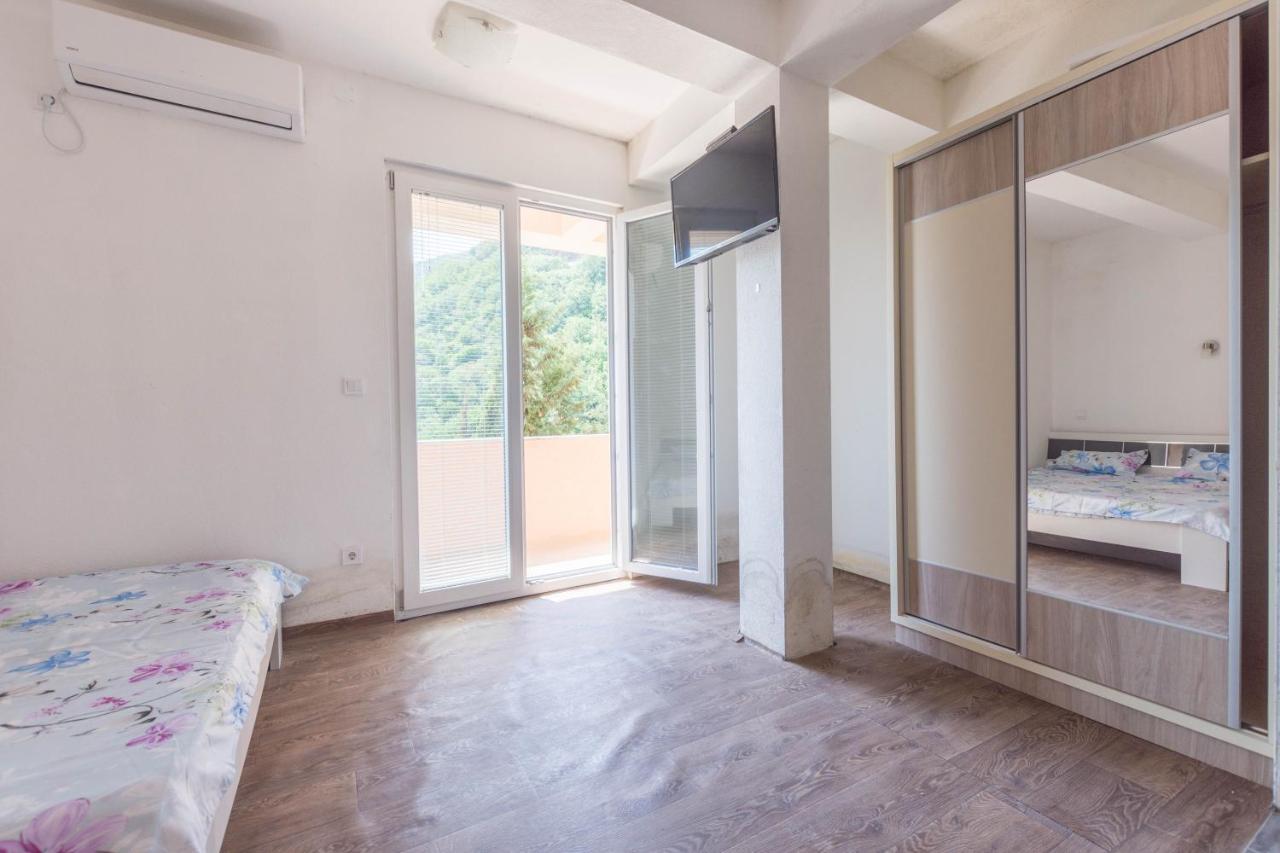 Apartments Elena Budva Dış mekan fotoğraf